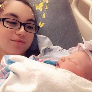 Meet your Posher, Isabella